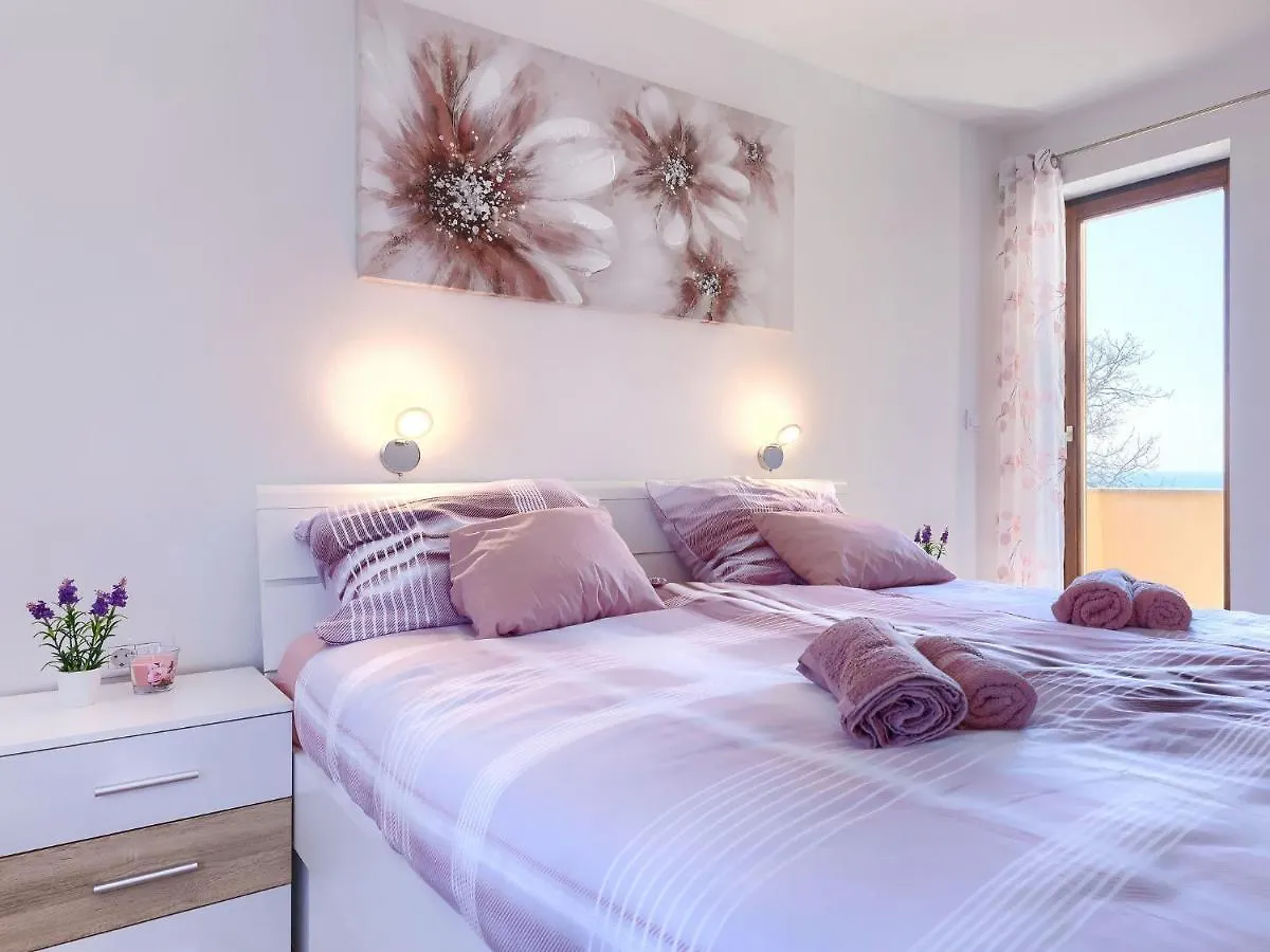 Apartment Joy By Interhome Pula Kroatien